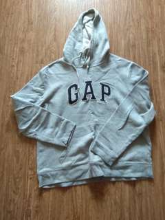 Gap Sweater ( L Size )