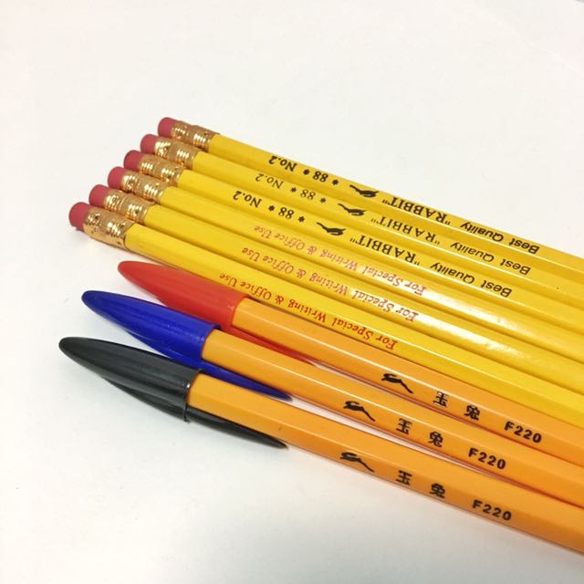 台灣經典老牌製造 玉兔鉛筆 原子筆 居家生活 文具在旋轉拍賣