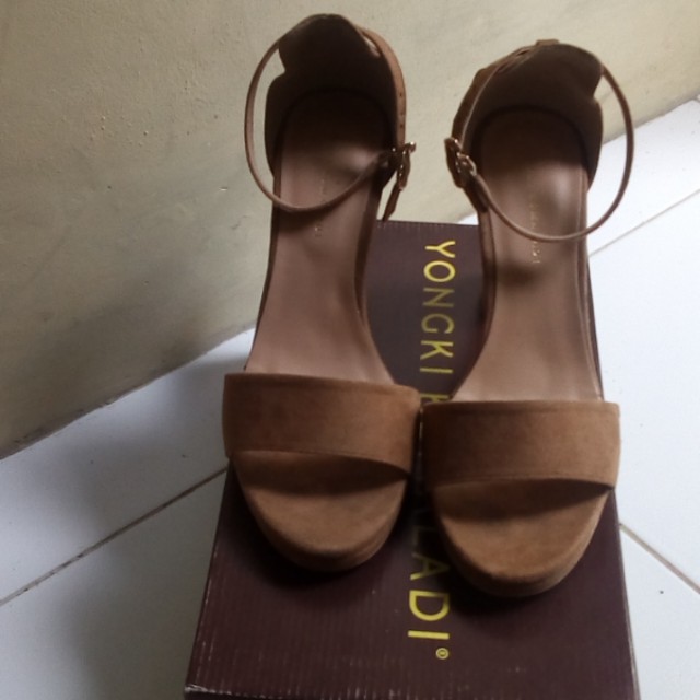 High Heels Yongki Komaladi Fesyen Wanita Sepatu Di Carousell