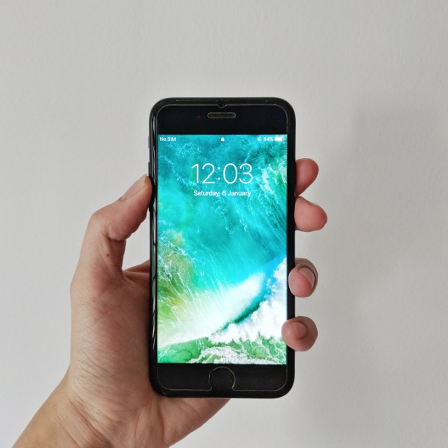 Iphone 7 128gb Space Grey Mint Condition Mobile Phones Tablets Iphone Iphone 7 Series On Carousell