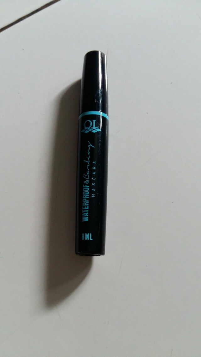 Mascara Ql Red A Lipstick Kesehatan Kecantikan Rias Wajah Di Carousell