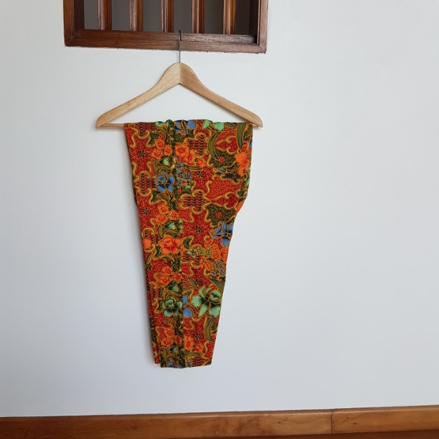 Nyonya Batik Sam Foo Set, Women's Fashion, Tops, Blouses on Carousell