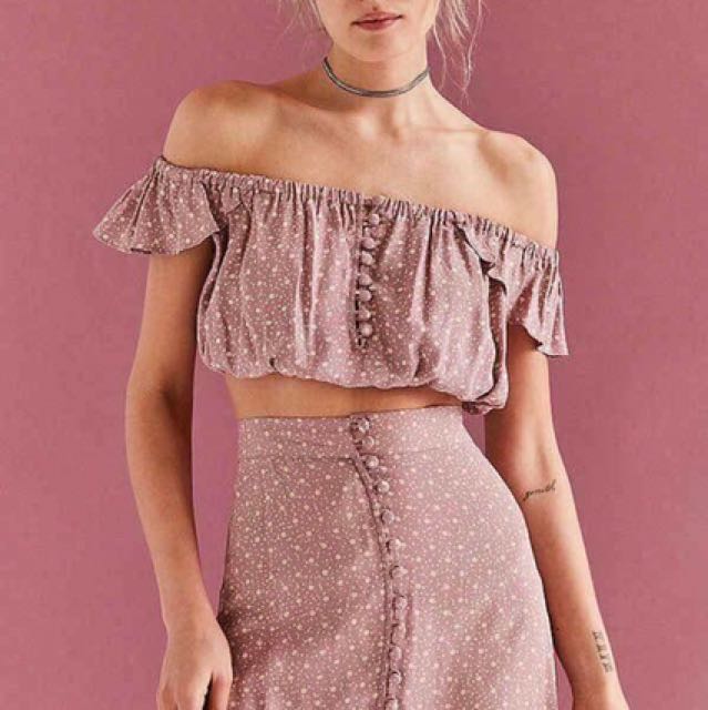 Crop top top and skirt terno