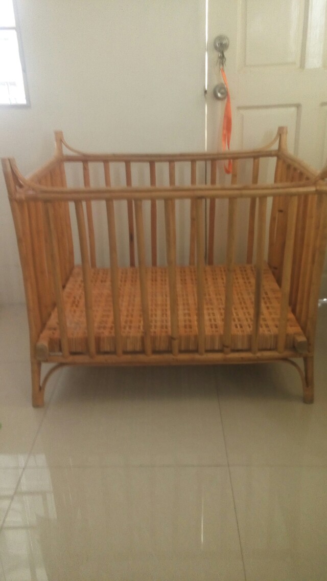 rattan crib for sale