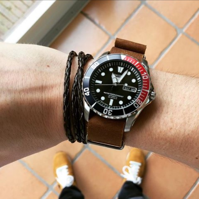 195] Seiko Pepsi Sea Urchin MIJ SNZF15J2, Men's Fashion, Watches &  Accessories, Watches on Carousell