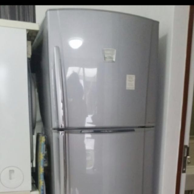 Toshiba Hybrid Plasma Fridge 410L
