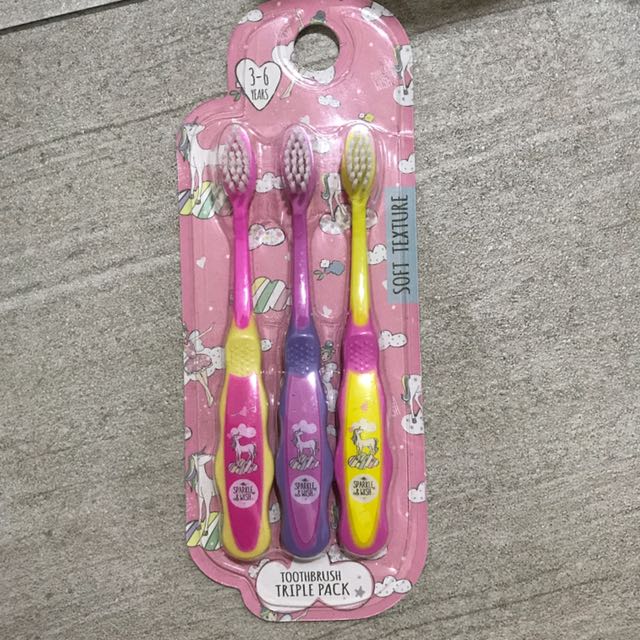 toothbrush unicorn