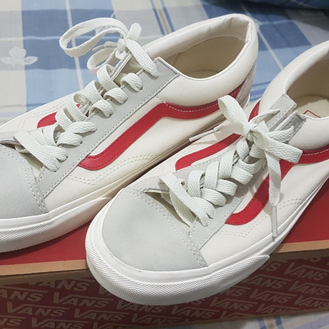 Vans Style 36紅白訂製 他的時尚 鞋子在旋轉拍賣