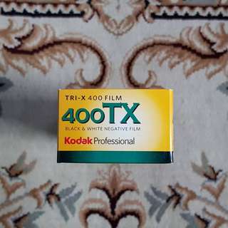 35mm Kodak Tri-X 400 Black & White Film aka TriX 400 ( iso 400 ) 135 format