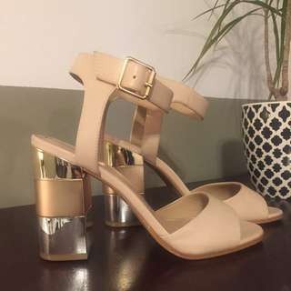 Aldo Heels Size 6.5