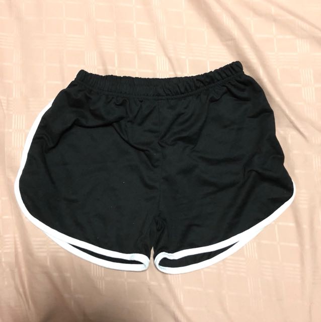 Black and White Outline Shorts, Women's Fashion, Bottoms, Shorts on