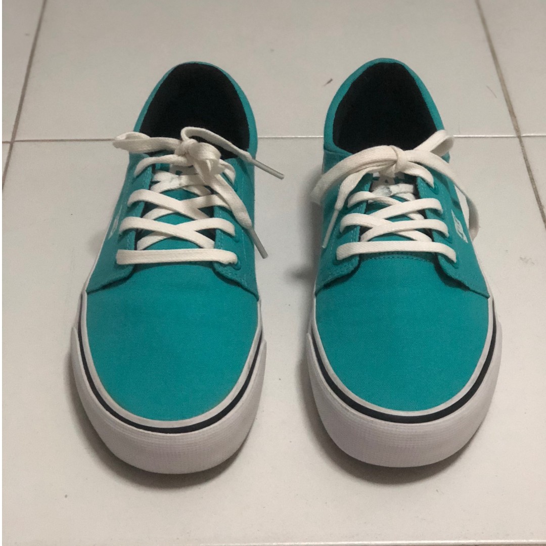 light blue dc shoes