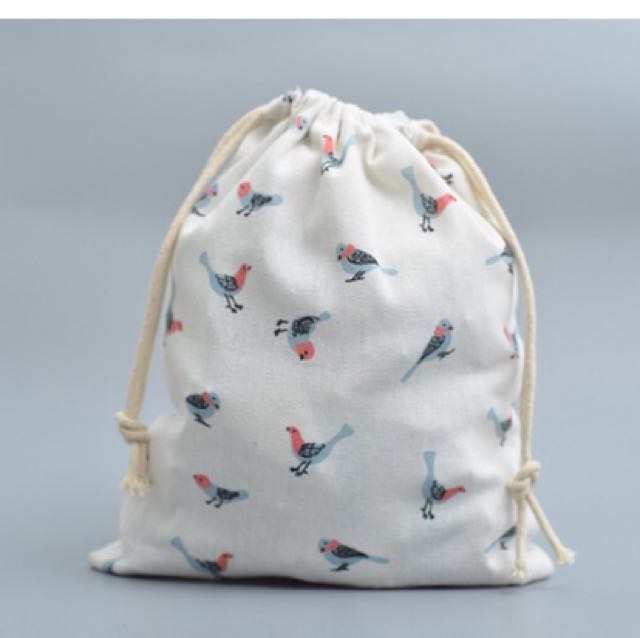 Drawstring (Category: Cross-body Bags) located in Batu Berendam. Submitted by quinxzer (Listing ID 148119100, Image 2). Description: Drawstring Bag RM15 Free Postage to SM Add RM5 to SS Size: 25” x 32” Material: Linen Fabric #drawstringmalaysia #totebagmalaysia .