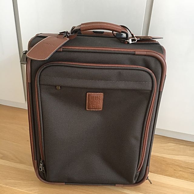 longchamp hand luggage