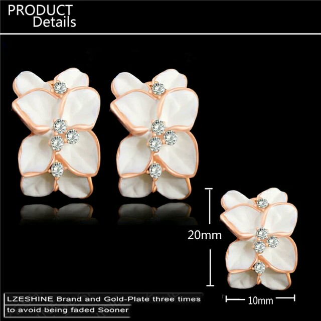 Petals Fashion Earrings (Category: Rings) located in Valenzuela. Submitted by glamwork (Listing ID 148139754, Image 3). Description: .