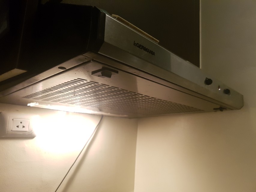 Range Hood/Kitchen Exhaust Fan La Germania, TV & Home Appliances
