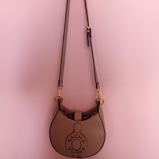 sacha sling bag