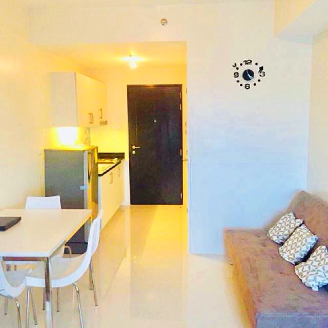 (Category: ) located in . Submitted by lot09 (Listing ID 148035951, Image 1). Description: .