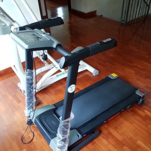 Treadmill & Stepper, Sports Equipment, Exercise & Fitness, Cardio