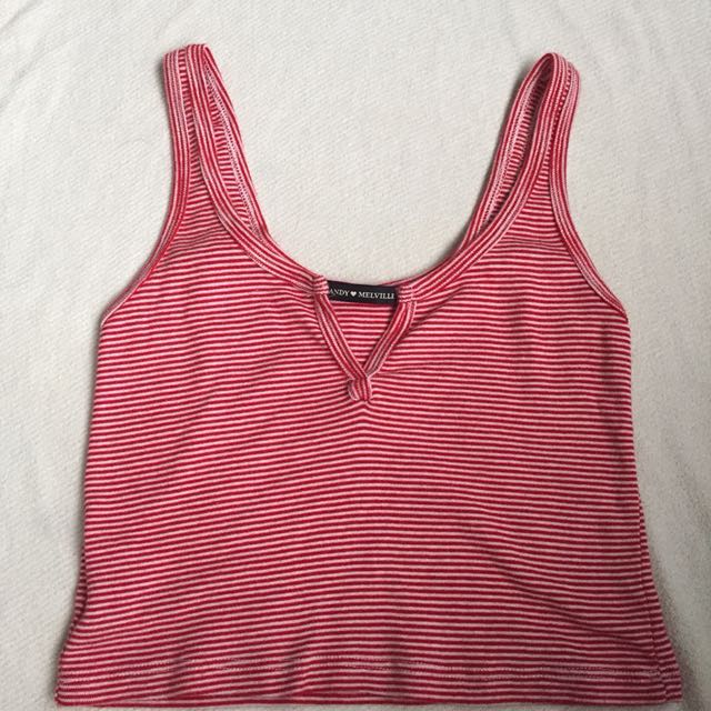 Brandy Melville dalis Tank , Women's Fashion, Tops, Other Tops on Carousell