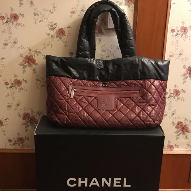 CHANEL Coco Cocoon Reversible Tote, Women's Fashion, Bags & Wallets, Tote  Bags on Carousell