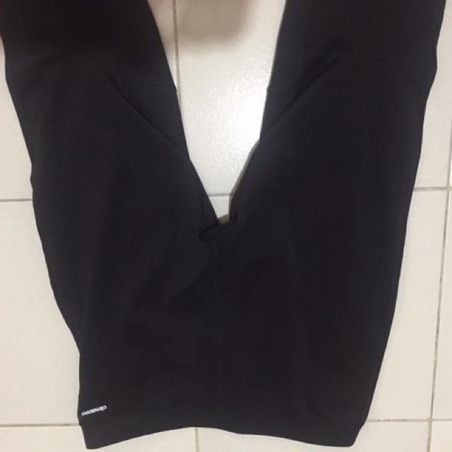 Compression (Category: Activewear) located in Sampaloc. Submitted by armelers (Listing ID 147895076, Image 3). Description: Adidas Climacool Almost new Use twice Size large Condition 9.5/10 ‭‭09152695517‬‬ Wag mahiyang mag tanong ‭‭.