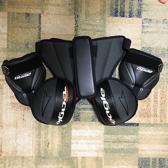 Aero Pro Shoulder Pads - Eagle Hockey