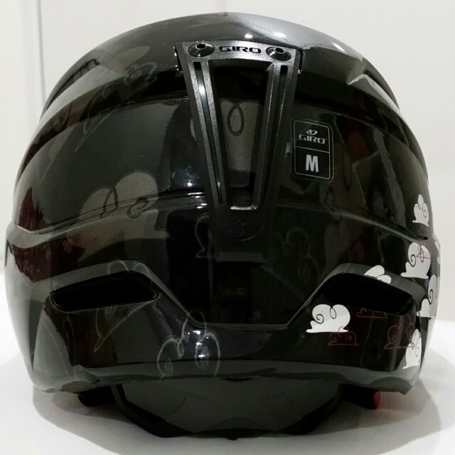 Giro Snow Helmet, Sports Equipment, Bicycles & Parts, Bicycles on Carousell