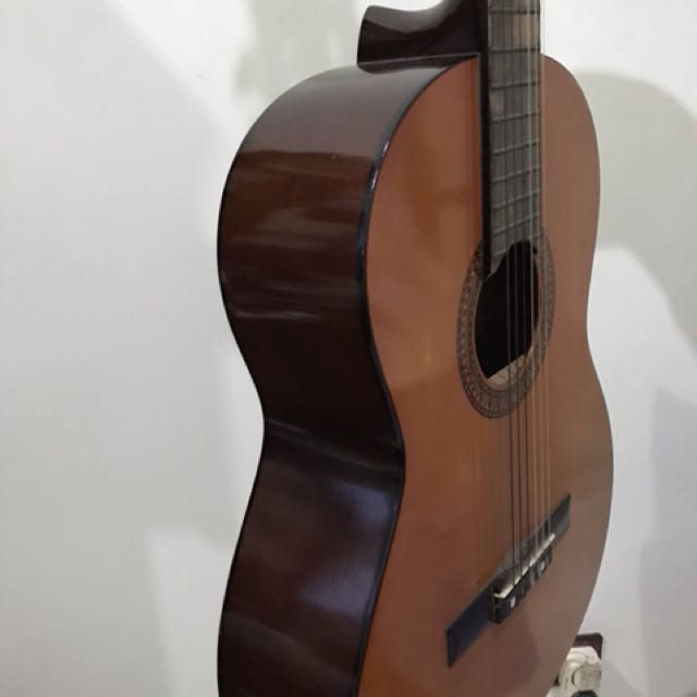Unduh 41 Koleksi Gambar Gitar Tanggung Terbaik HD