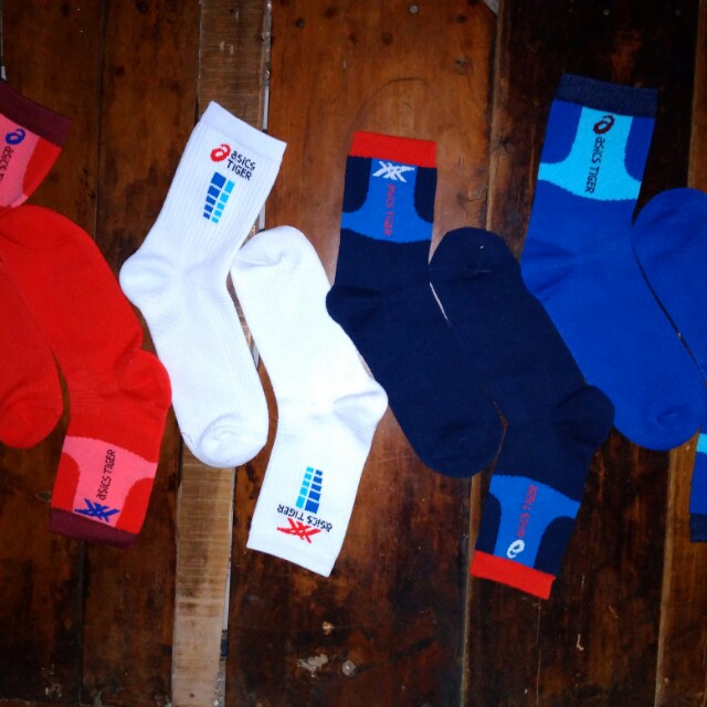 Kaos kaki asics original 2025