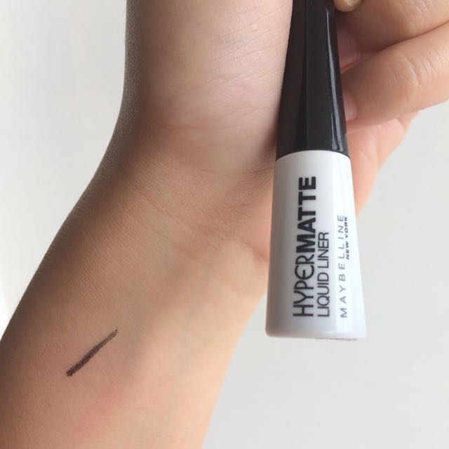 Maybelline Hyper Matte Liquid Liner Kesehatan & Kecantikan Rias Wajah di Carousell .
