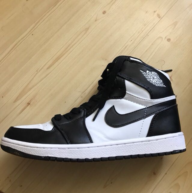 sneakerwill jordan 1