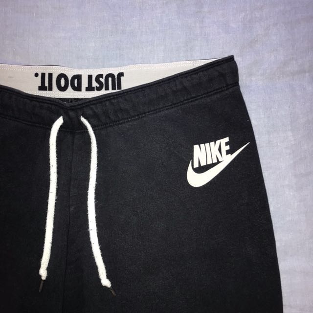 nike track pants just do it