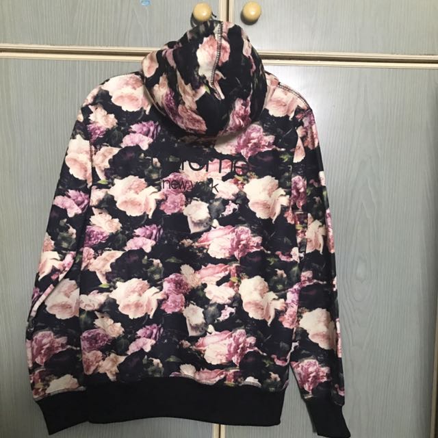 Supreme floral sweater discount