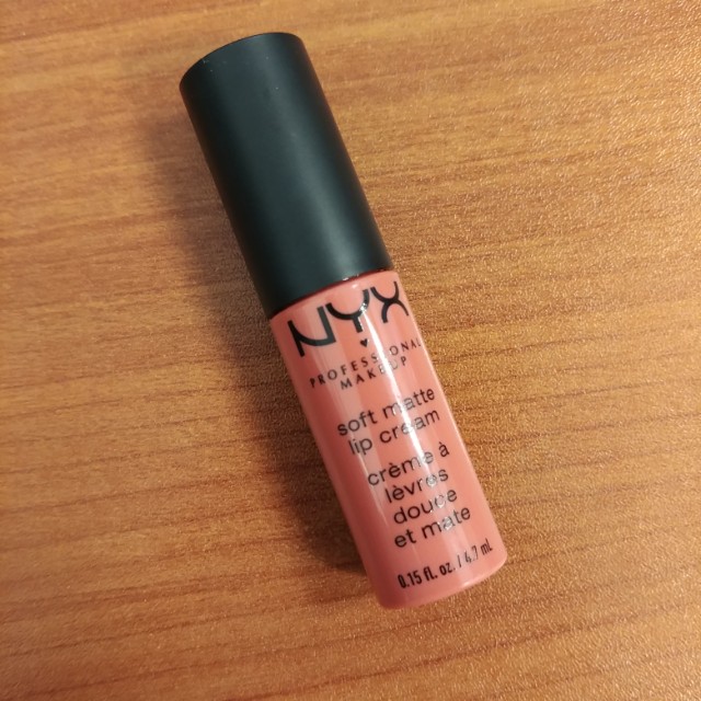 nyx mini lipstick