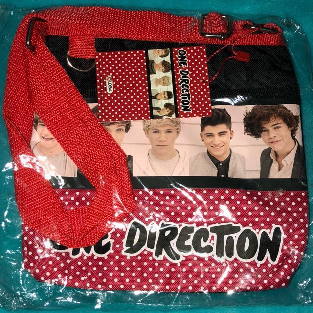 One Direction merchandise (original)