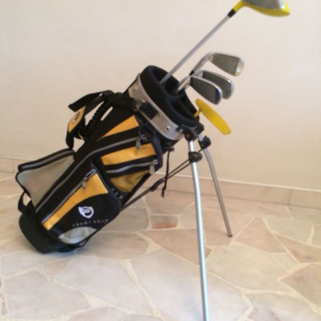 perry gear golf