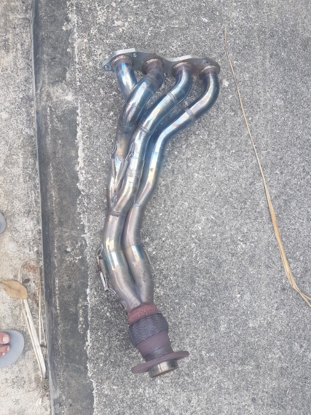 Protune header (Category: Exhaust) located in Singapore. Submitted by dontmia (Listing ID 148337204, Image 3). Description: As per photo For fd2r or fd2 Power gains guarantee Remove from race car No cracks or dents Illegal Cash and carry.