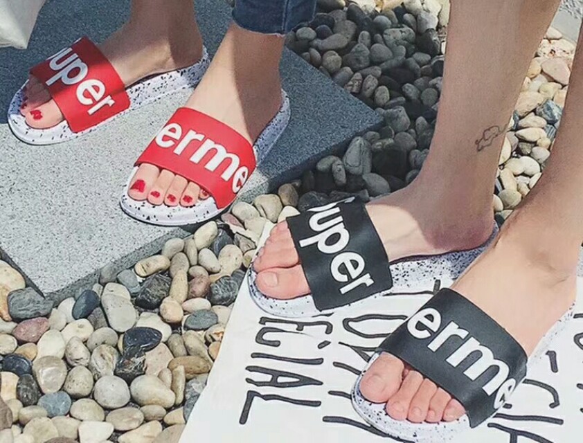 Supreme on sale slippers white