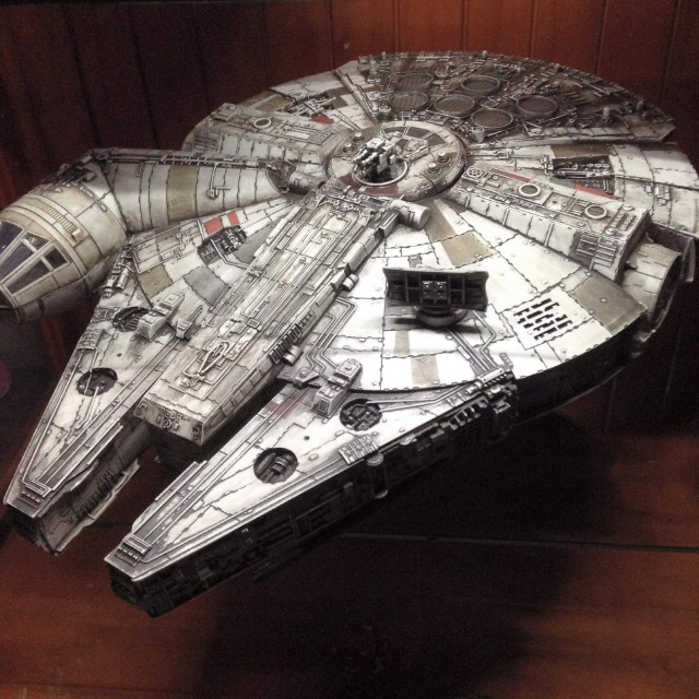 star wars the force awakens millennium falcon toy