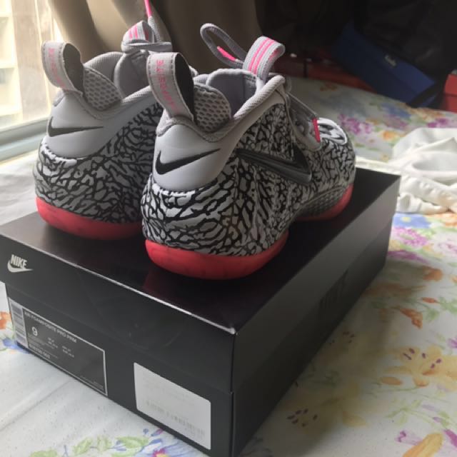 Elephant foamposite store