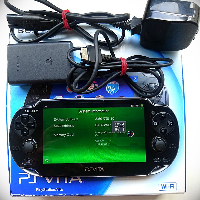 PlayStation Vita 1000 Made in Japan Oled 3.60 Henkaku Enso Modded