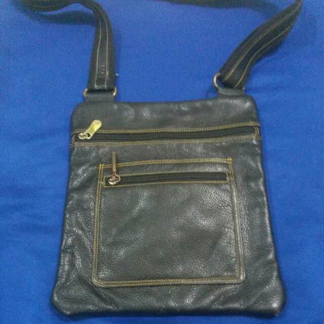 Carlo rino discount sling bag 2018