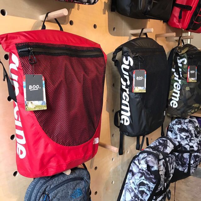 supreme 17ss the north face バックパック red