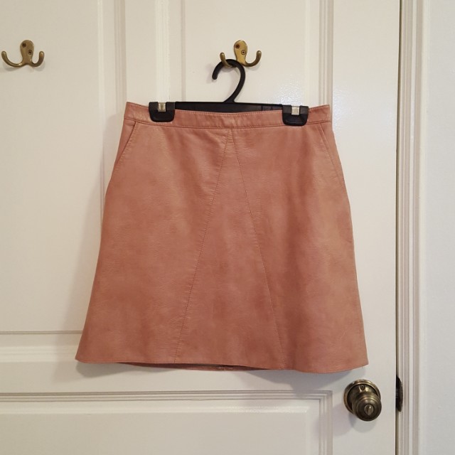 Zara TRF pale pink leather skirt