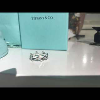 Tiffany&Co Leaf ring