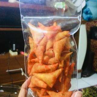 Cemilan Enak.