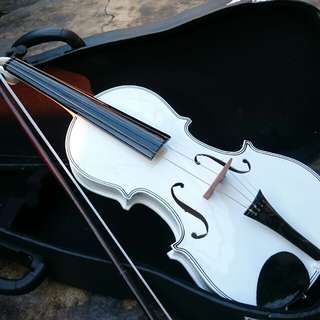 Guitarsolo's items for sale on Carousell