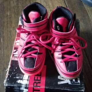 Rubber shoes