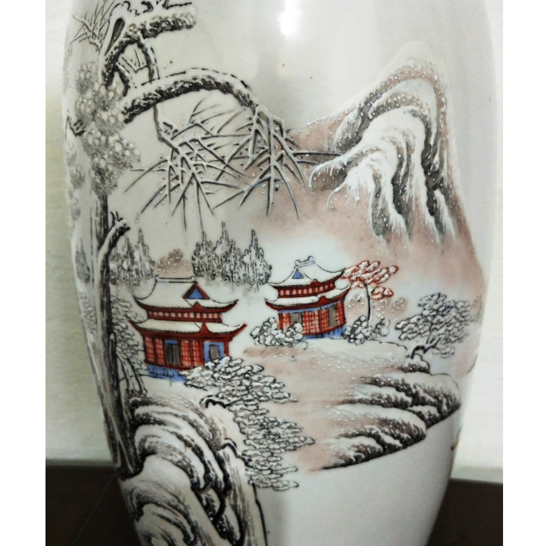 60's -70's snow landscape big vase, the bottom mark China
